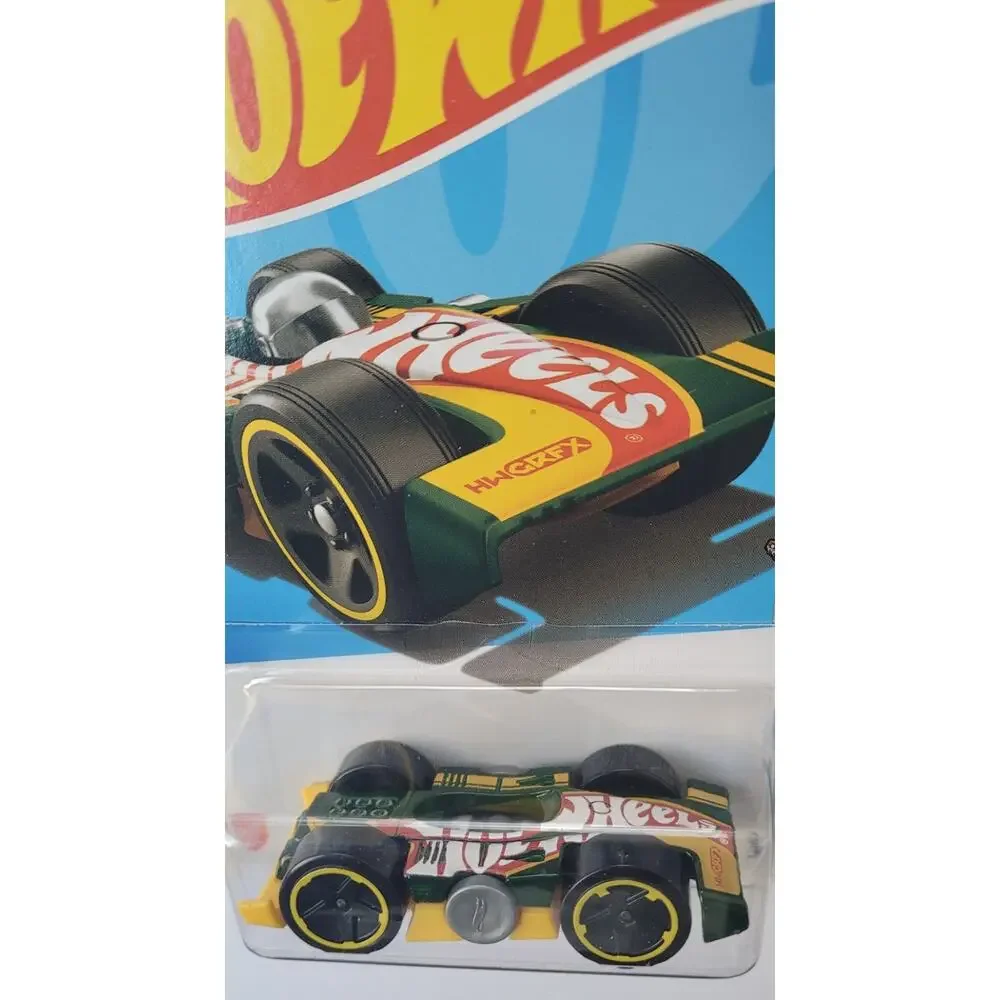 2024 Hot Wheels Flippin Fast Green 103/250 HW Celebration Racers Series 6/10